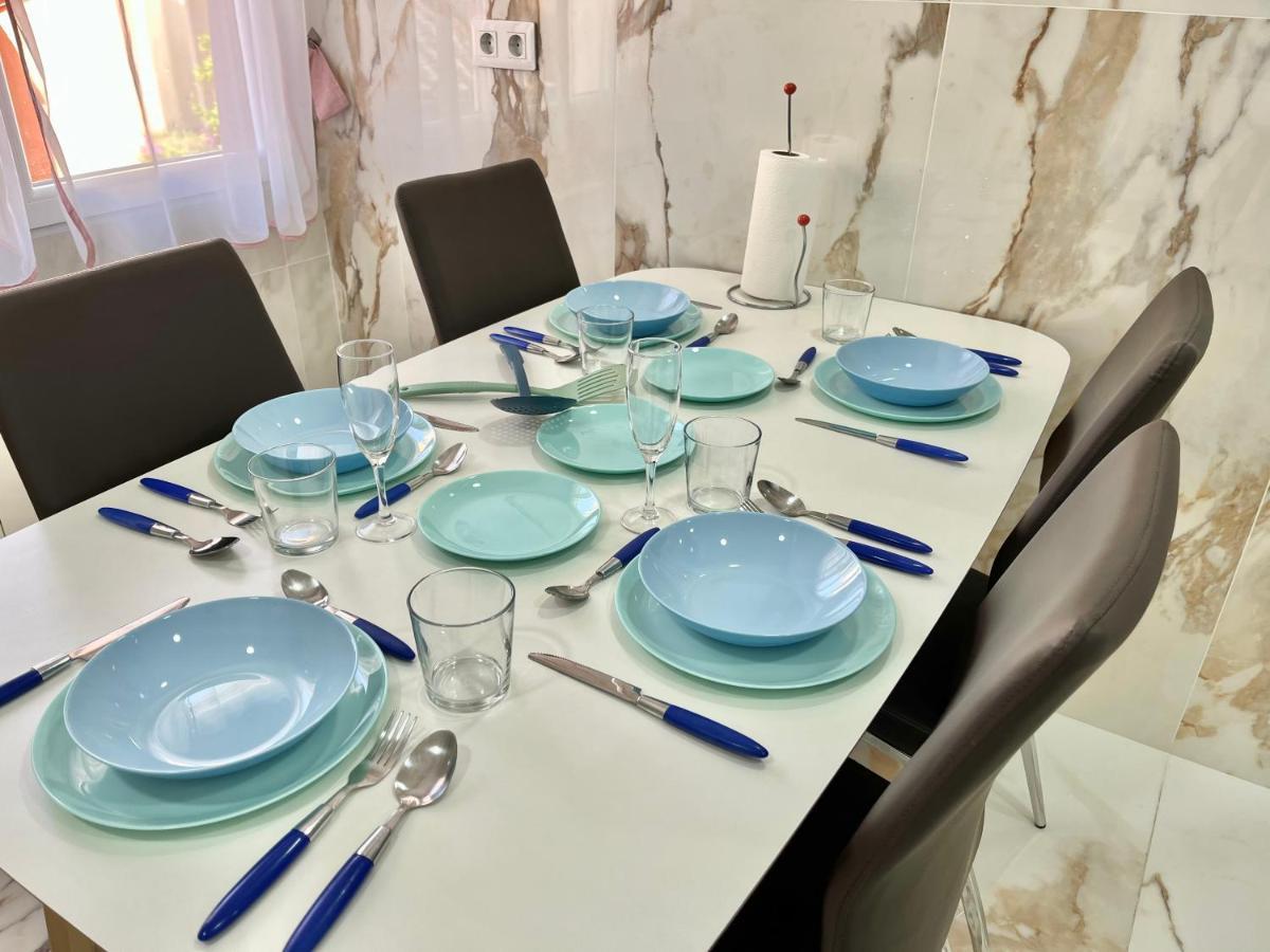 In Love Zamora Ngoại thất bức ảnh